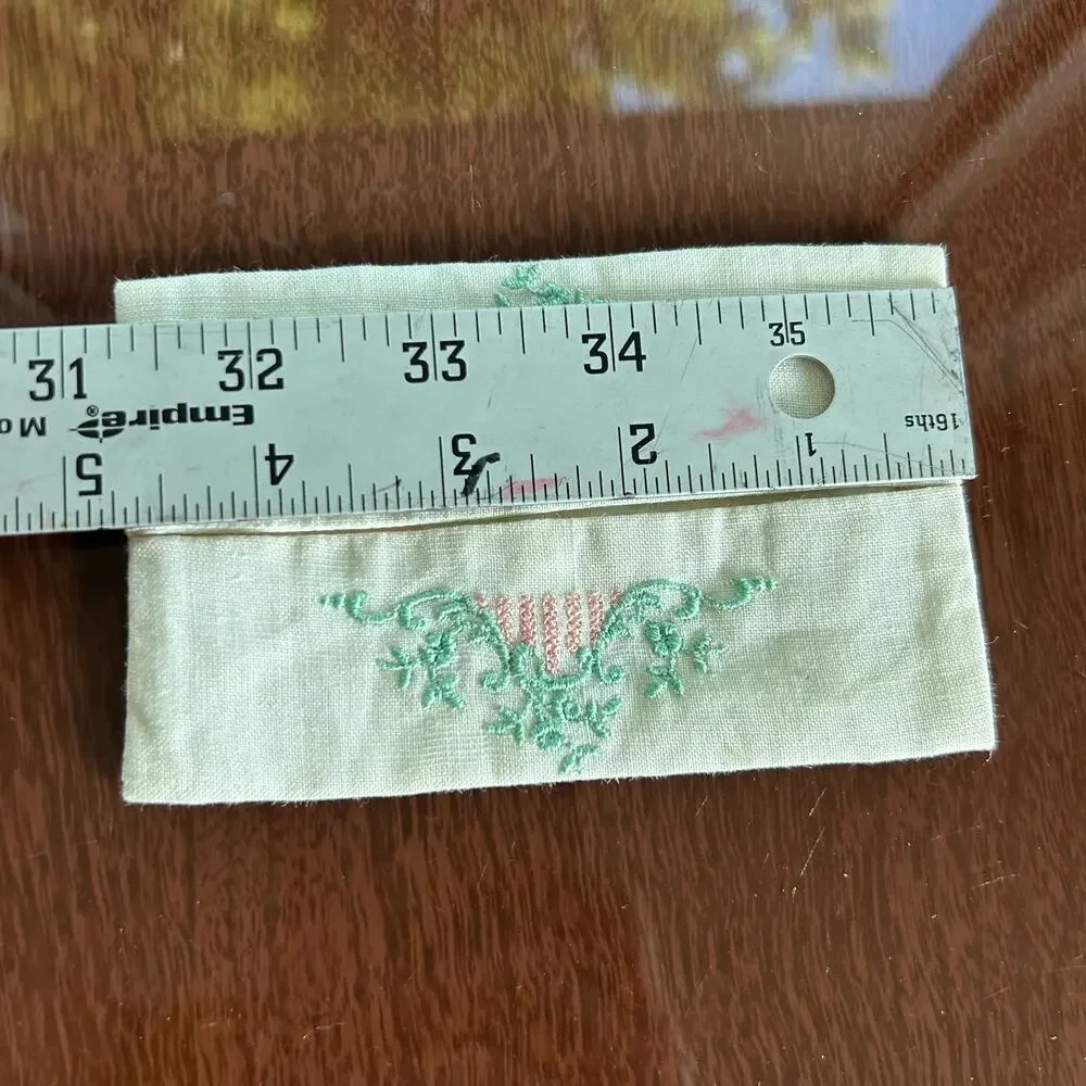 Vintage Embroidered Linen Tissue Holder Monogram PL Floral Case